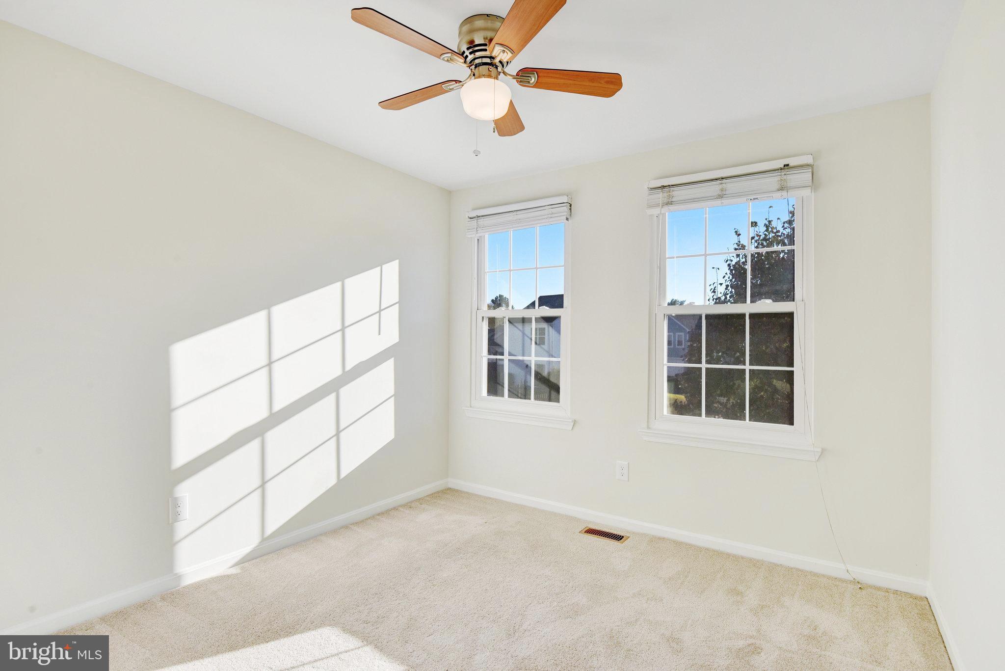 30 Brinks Court Sterling, VA 20165 - Photo 16 of 21