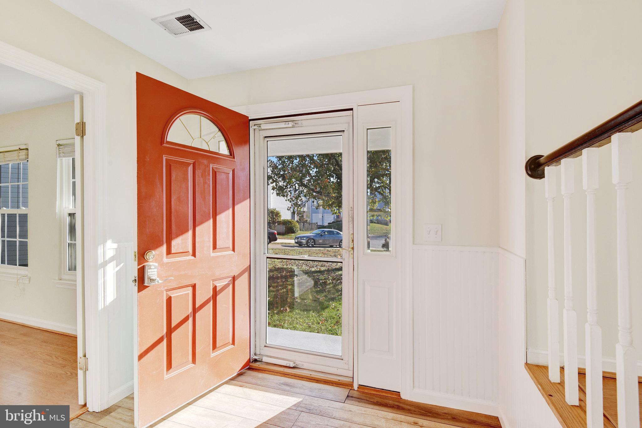 30 Brinks Court Sterling, VA 20165 - Photo 3 of 21