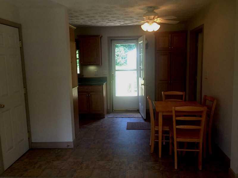 1812 Miracle Mile Springfield, OH 45503 - Photo 10 of 25
