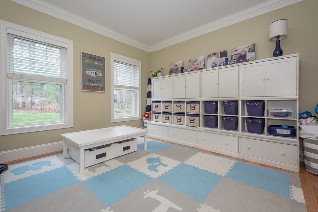 148 Hudson Road Stow, MA 01775 - Photo 17 of 42 Gallery Image 17