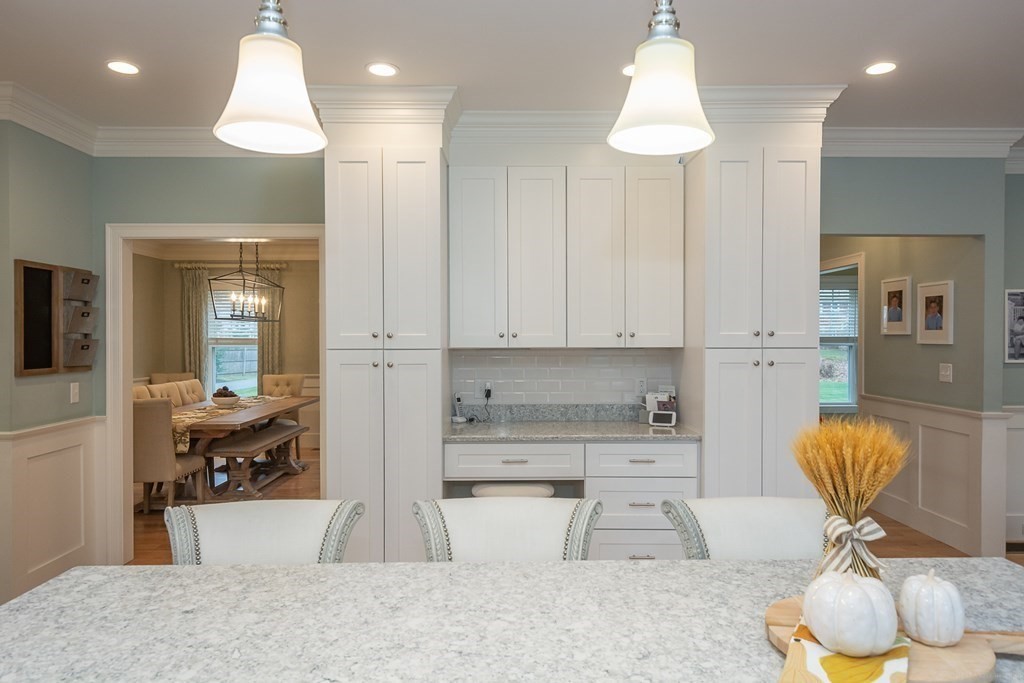 148 Hudson Road Stow, MA 01775 - Photo 9 of 42 Gallery Image 9