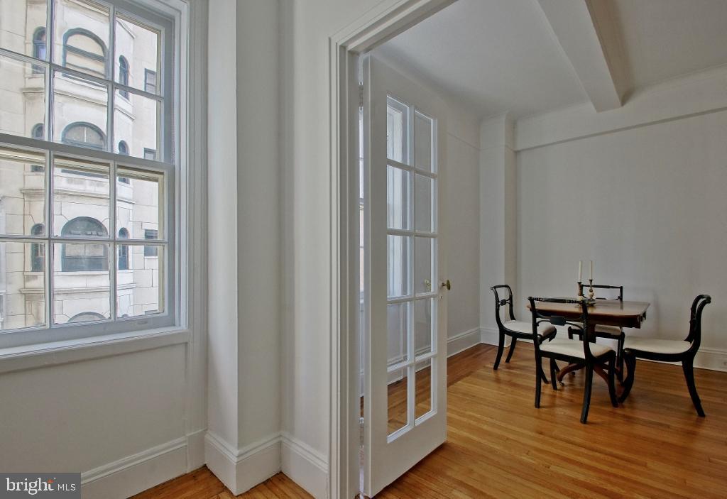 1900 Rittenhouse Square, Unit 7C Philadelphia, PA 19103 - Photo 4 of 11 Gallery Image 4