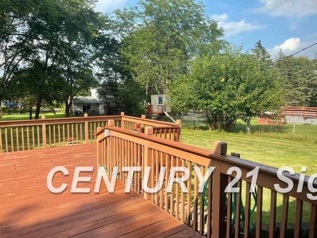 327 East River Road Flushing, MI 48433 - Photo 17 of 19