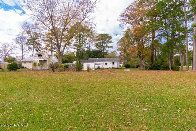 $198,000 | 2388 Highway 101, Beaufort, NC 28516