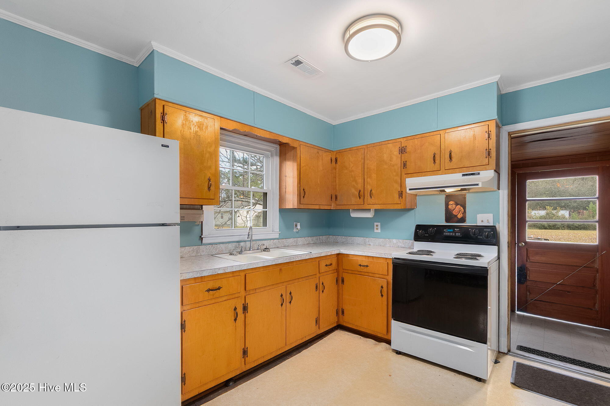 2388 Highway 101 Beaufort, NC 28516 - Photo 9 of 35 6-web-or-mls-chadwick-visuals-2388-hwy-1