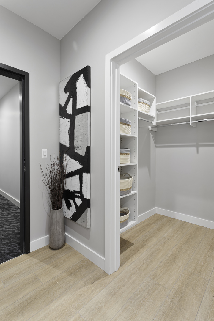 Undisclosed Address Chicago, IL 60618 - Photo 5 of 34 a view of a livingroom with a chair and entryway