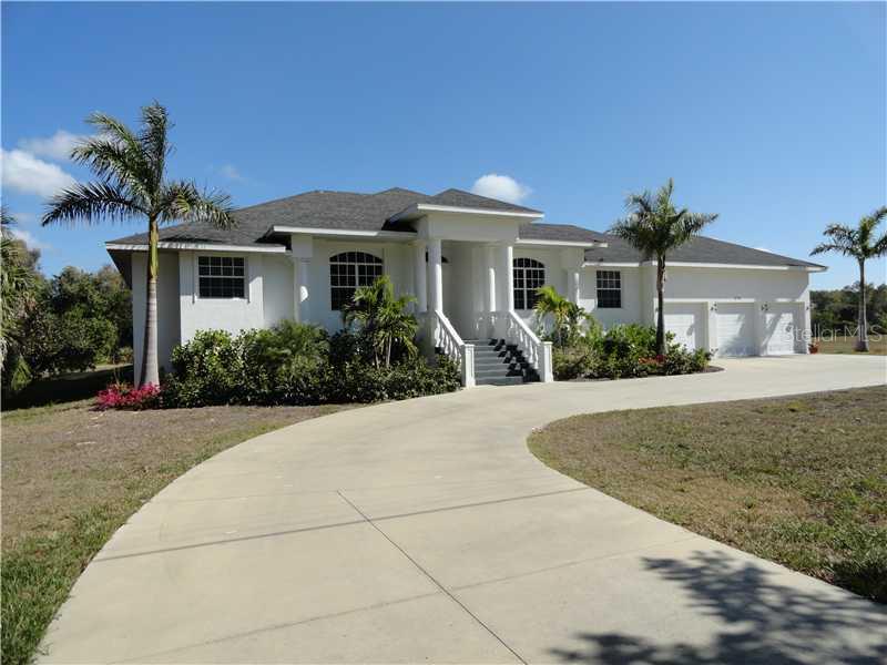 370 Spaniards Road Placida, FL 33946 - Photo 1 of 1 Exterior Front - Grand and Lovely