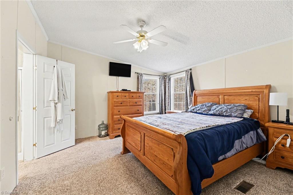 2298 Ray Loop Road Westfield, NC 27053 - Photo 15 of 28