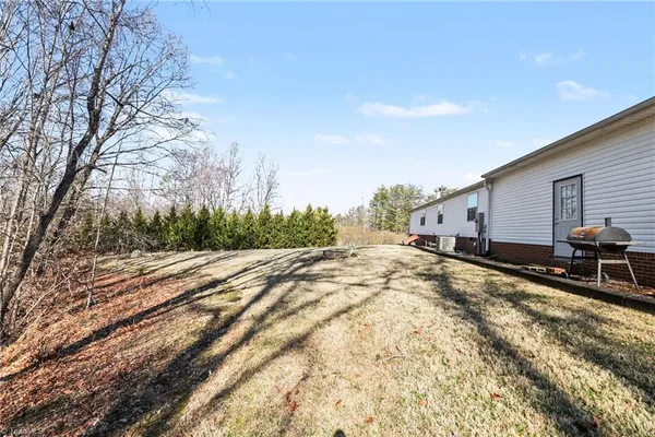 $250,000 | 2298 Ray Loop Road, Westfield, NC 27053