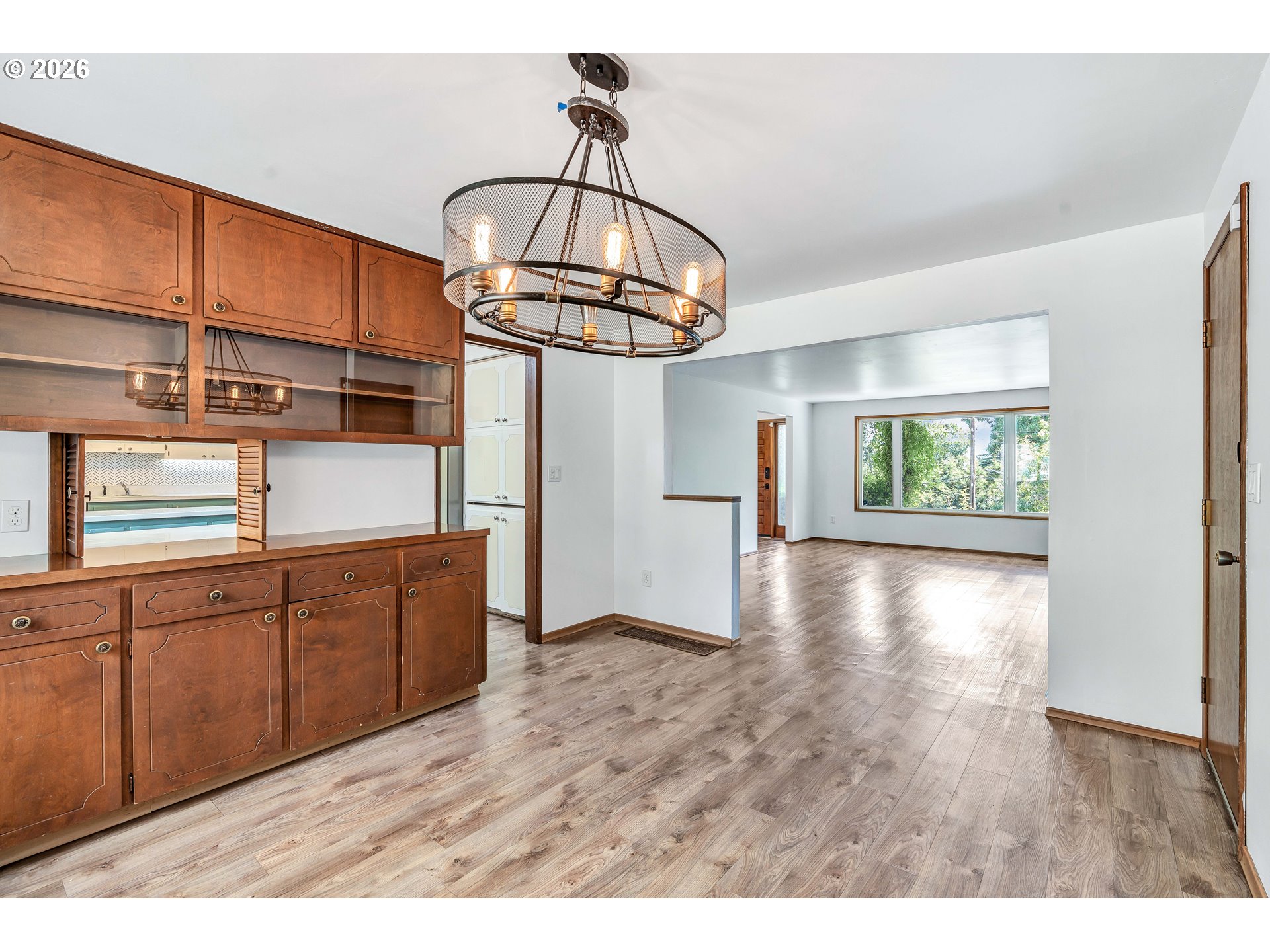 8025 Southwest Schiller Road Portland, OR 97225 - Photo 10 of 48