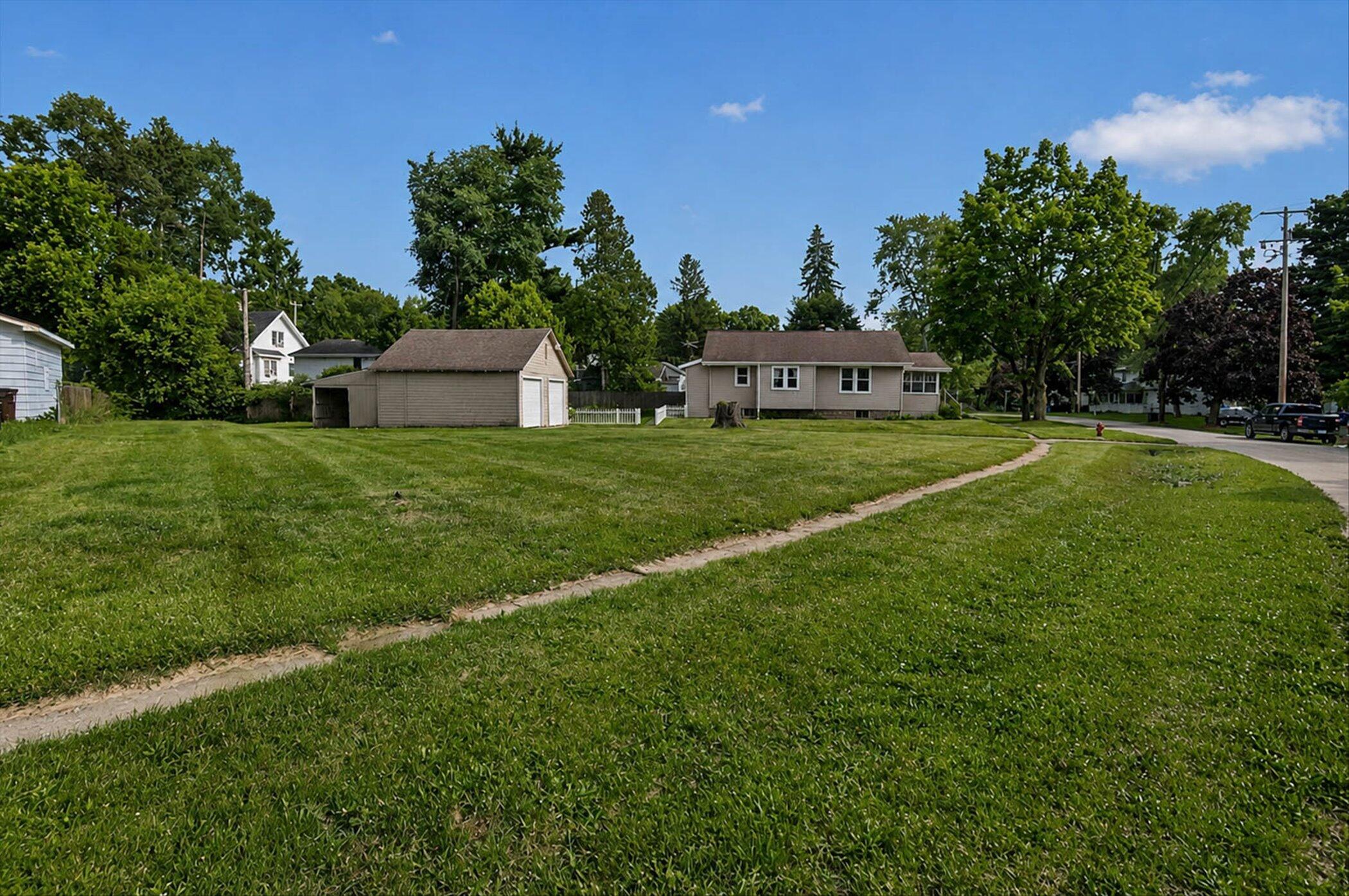 2815 Overhill Road Jackson, MI 49203 - Photo 34 of 35 34-4-2815-Overhill-Rd-WindowStill-Photog