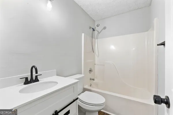$2,100 | 281 Winchester Drive, Sharpsburg, GA 30277