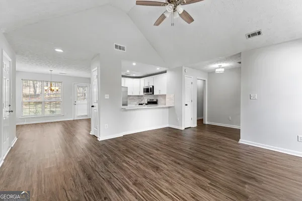 $2,100 | 281 Winchester Drive, Sharpsburg, GA 30277
