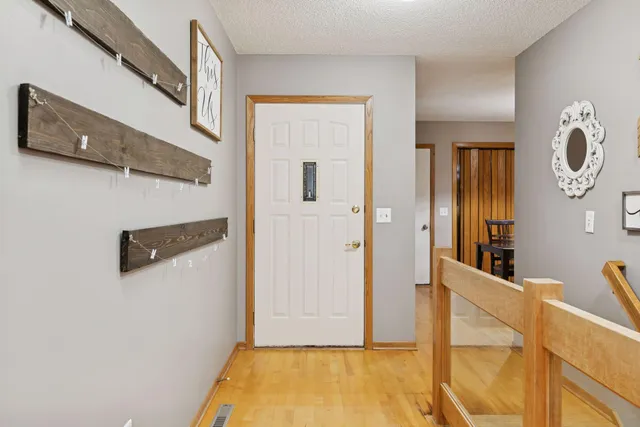 $430,000 | 600 Zanmiller Drive, Northfield, MN 55057