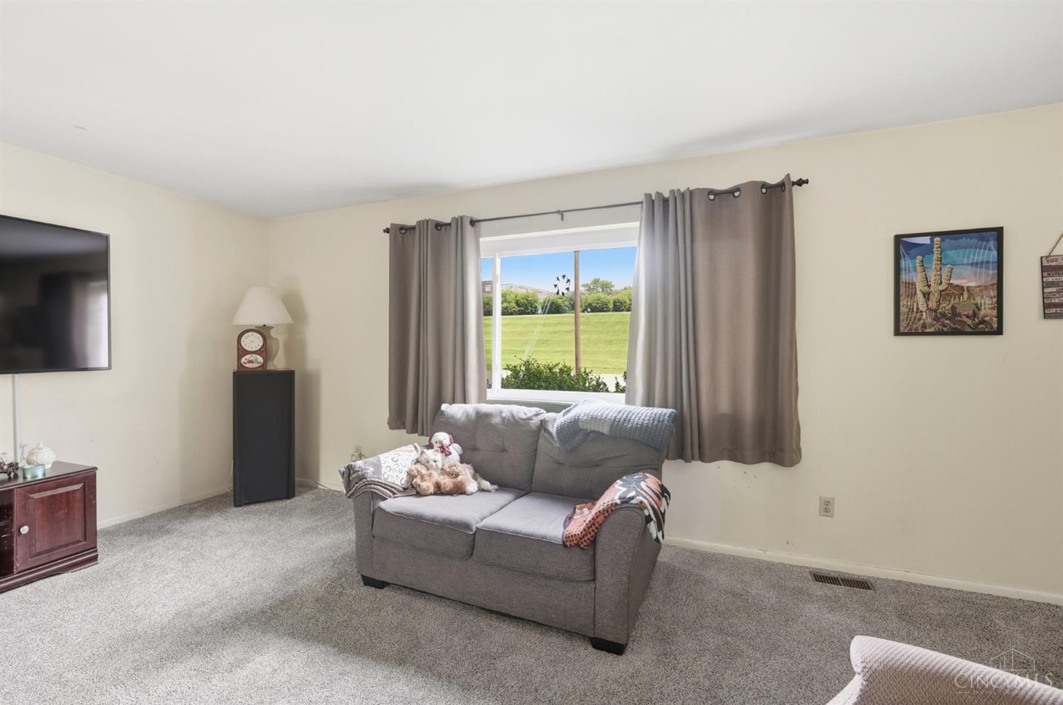 4455 Cloverhill Terrace Cincinnati, OH 45238 - Photo 14 of 78