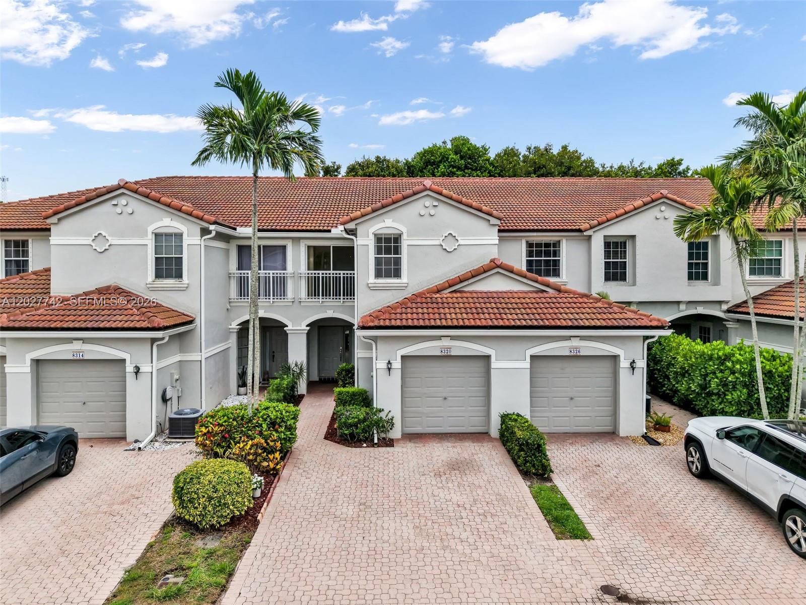 8320 Vía Serena Boca Raton, FL 33433 - Photo 2 of 44