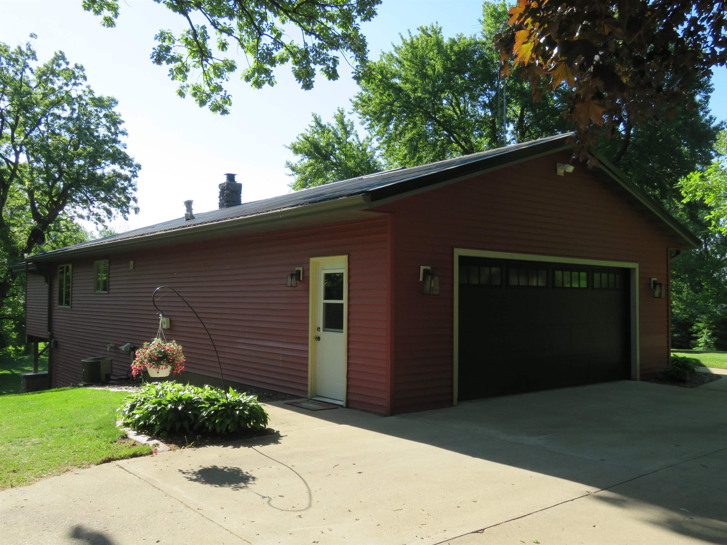 N8040 Whitetail Road Burnett, WI 53922 - Photo 37 of 58