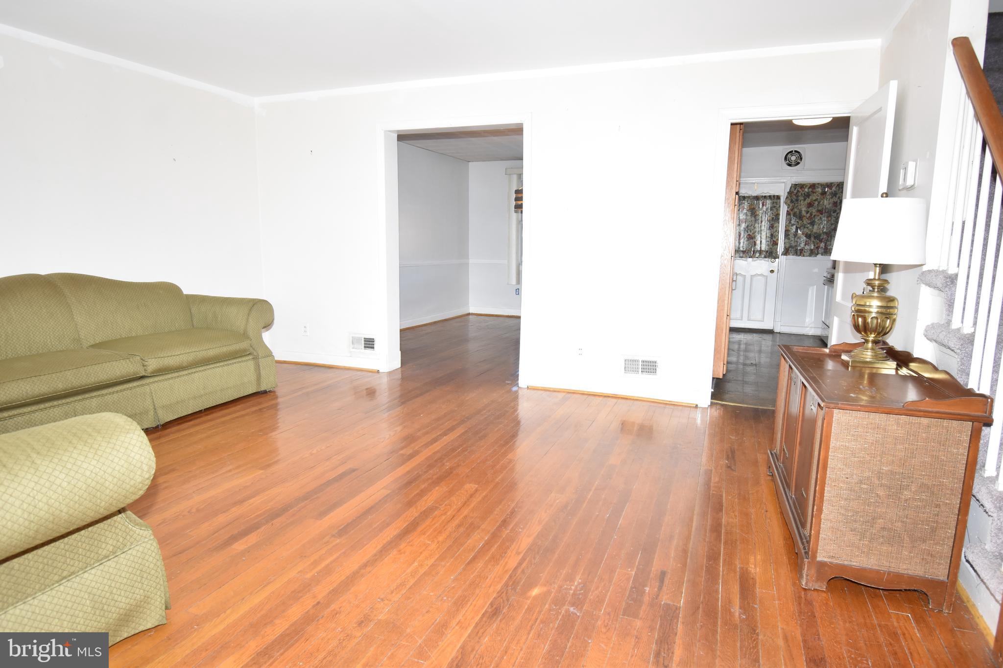 1516 East Cold Spring Lane Baltimore, MD 21218 - Photo 4 of 21