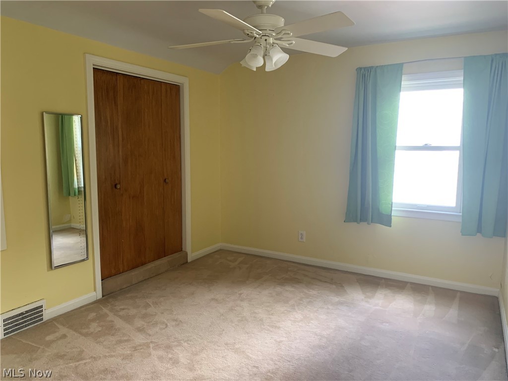 1284 Gordon Road Lyndhurst, OH 44124 - Photo 19 of 31
