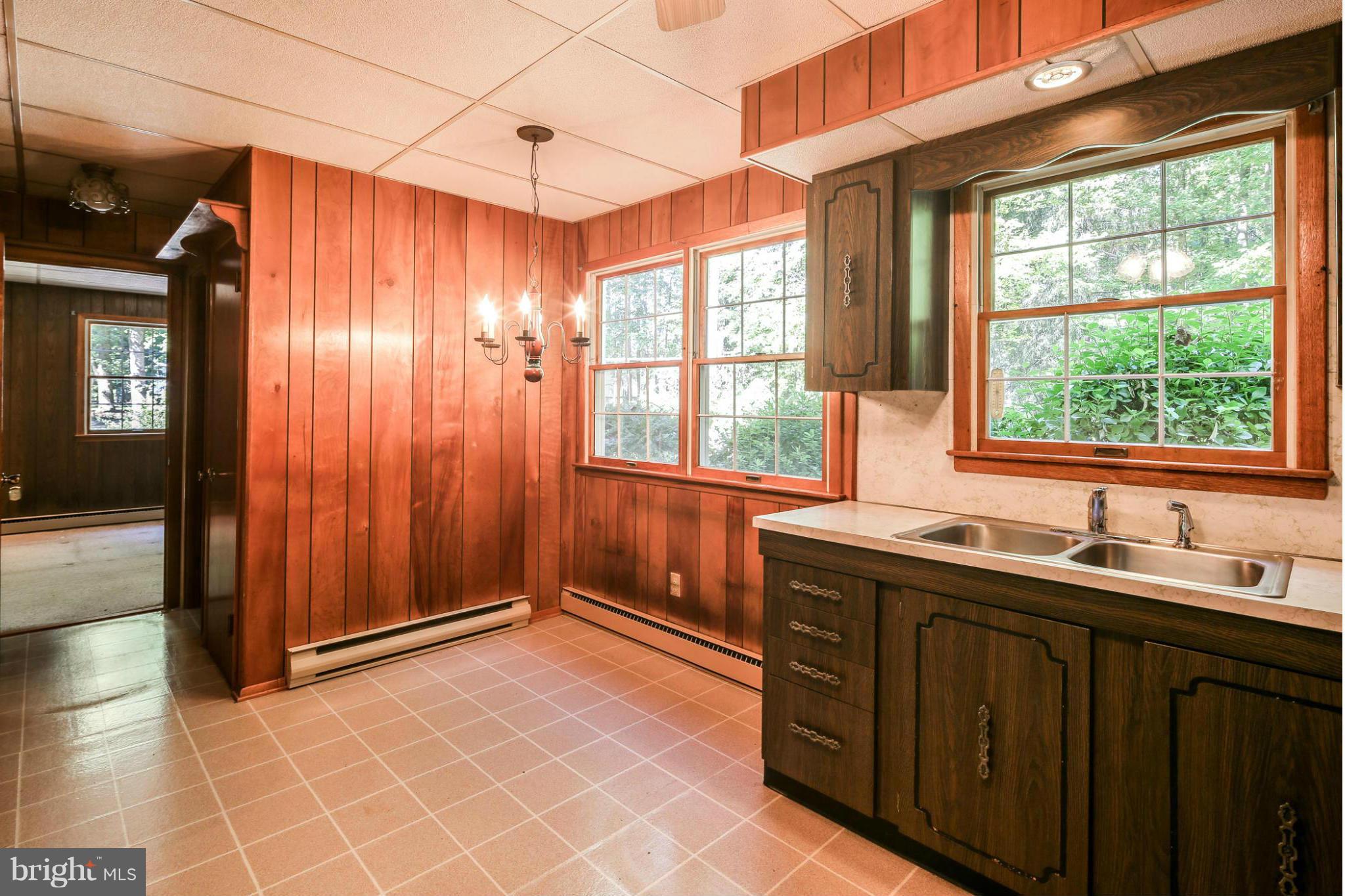 11795 Triadelphia Road Ellicott City, MD 21042 - Photo 20 of 23 Kitchen