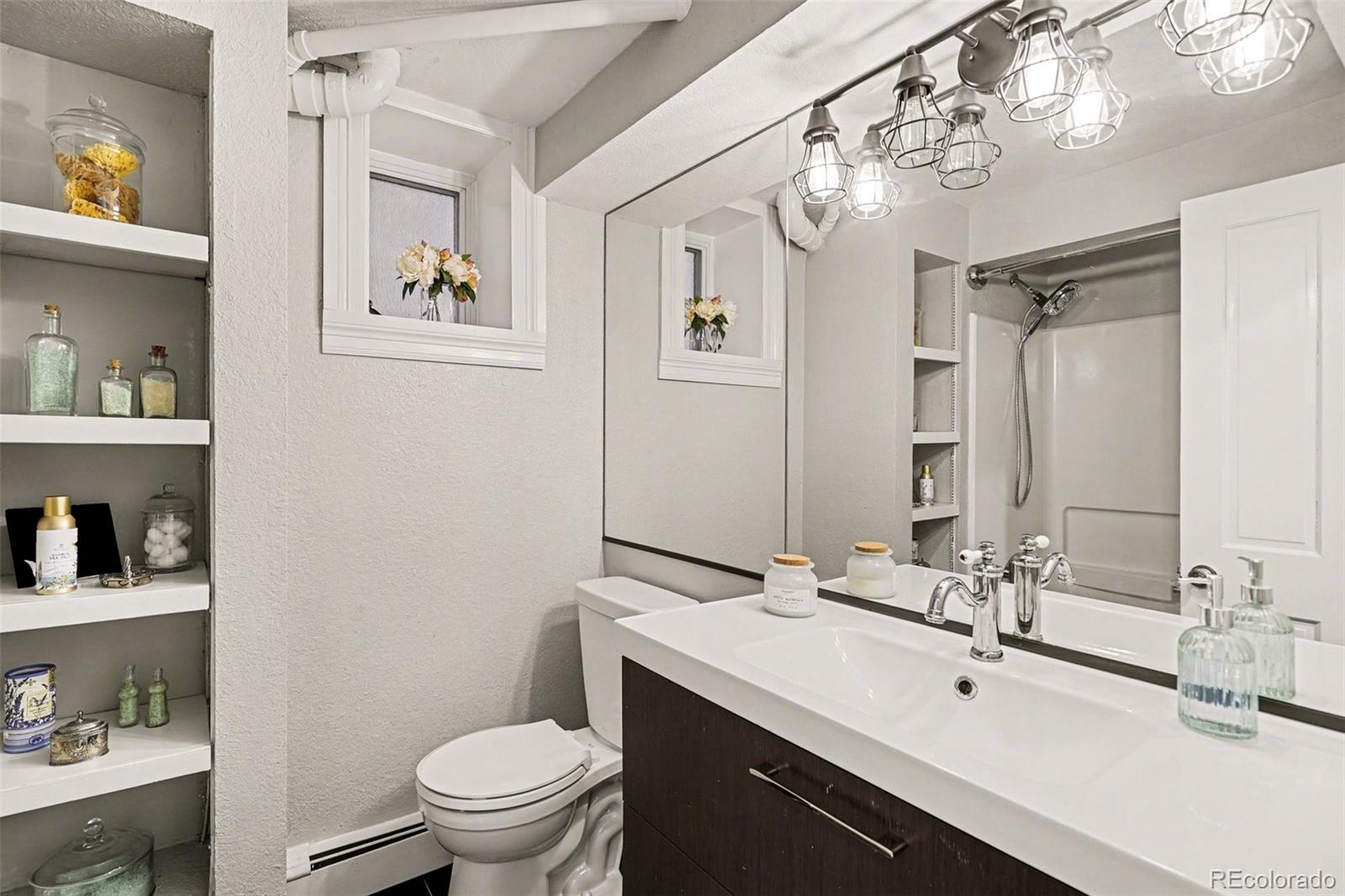 1611 Steele Street Denver, CO 80206 - Photo 29 of 48