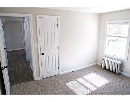 45 Hunnewell Road Worcester, MA 01606 - Photo 12 of 27 Gallery Image 12