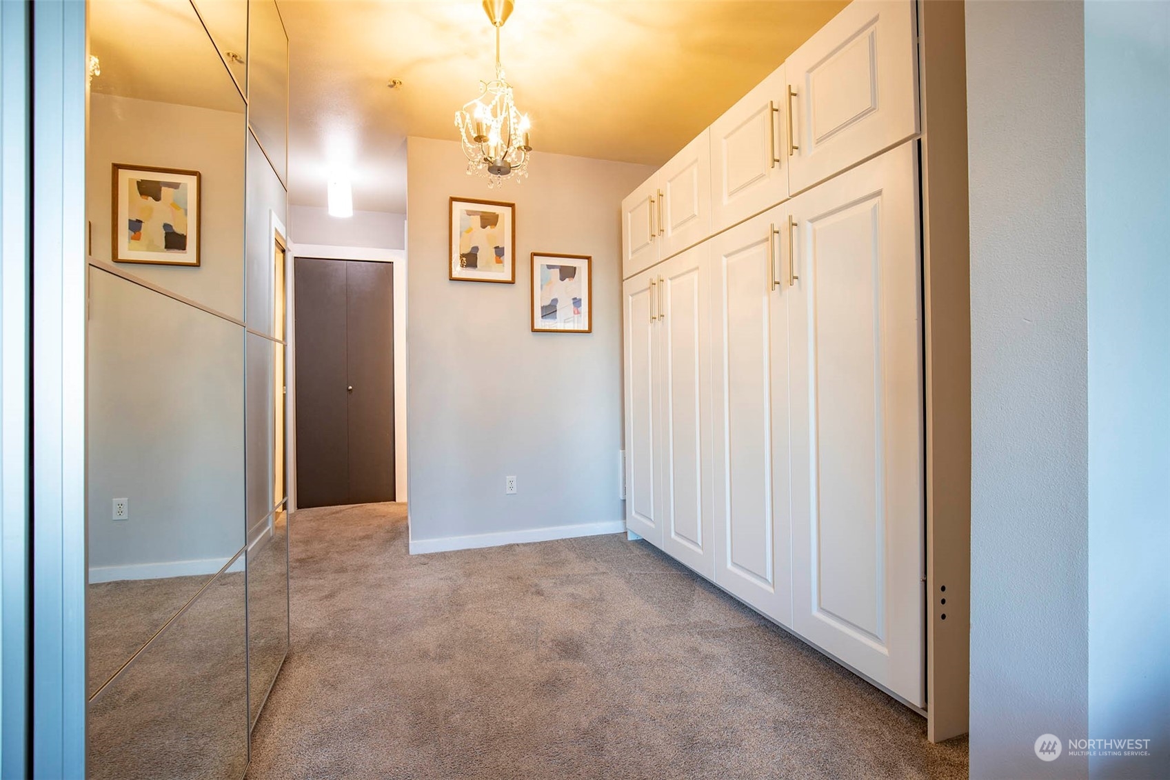 655 Crockett Street, Unit B304 Seattle, WA 98109 - Photo 12 of 35 a view of elevator with hallway