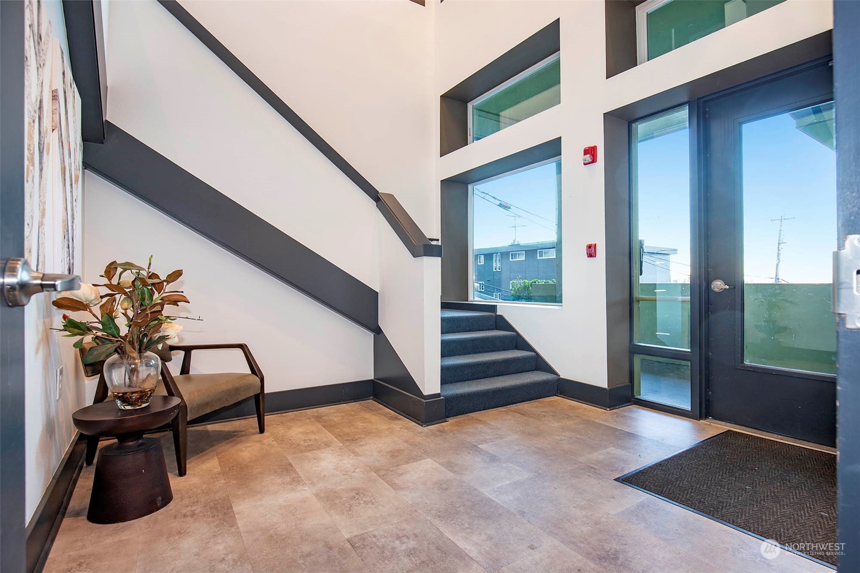 655 Crockett Street, Unit B304 Seattle, WA 98109 - Photo 22 of 35