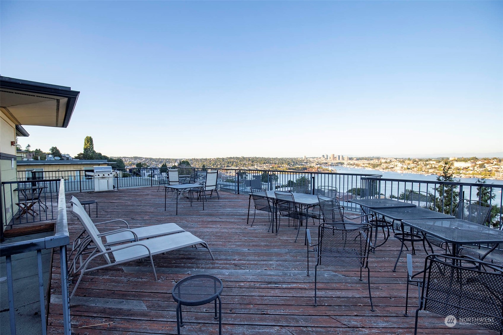 655 Crockett Street, Unit B304 Seattle, WA 98109 - Photo 26 of 35 a view of a terrace with furniture