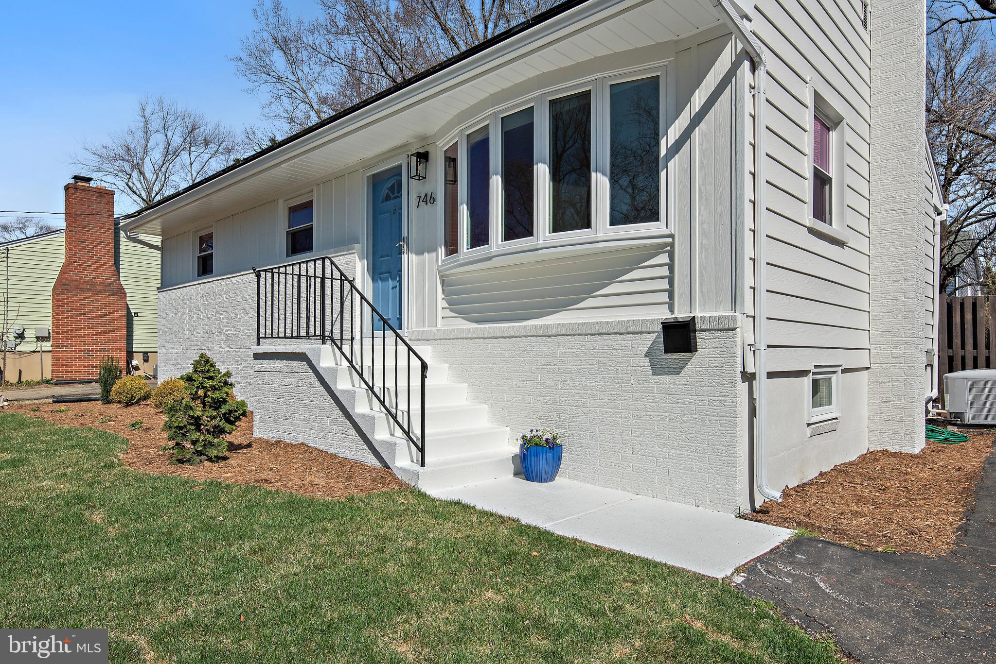 746 Warren Drive Annapolis, MD 21403 - Photo 34 of 47 Front Elevation