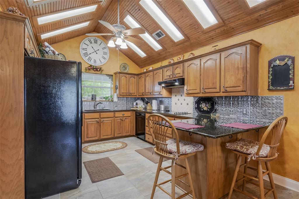 971 Bells Chapel Road Red Oak, TX 75154 - Photo 10 of 40