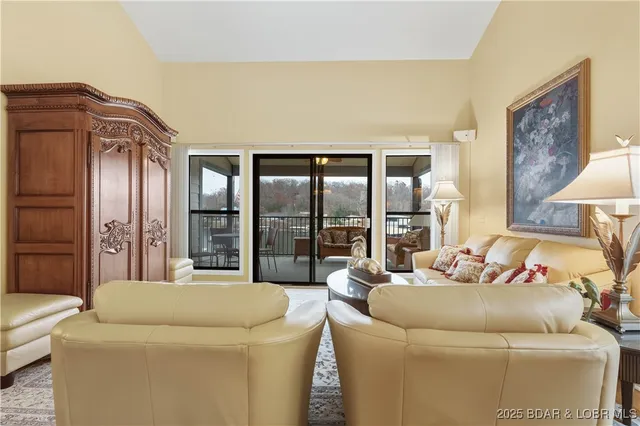 $325,000 | 80 Willow Ridge Road, Unit 3B, Lake Ozark, MO 65049