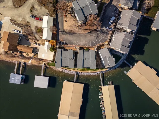 $325,000 | 80 Willow Ridge Road, Unit 3B, Lake Ozark, MO 65049