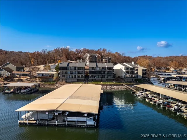 $325,000 | 80 Willow Ridge Road, Unit 3B, Lake Ozark, MO 65049