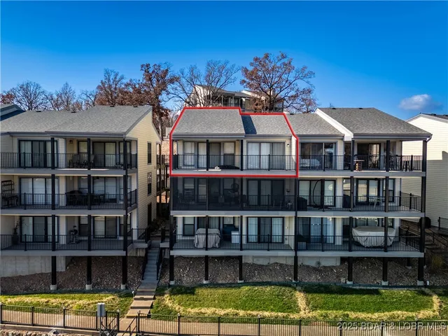 $325,000 | 80 Willow Ridge Road, Unit 3B, Lake Ozark, MO 65049