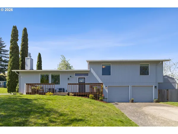 $550,000 | 2951 Northwest Kent Street, Camas, WA 98607