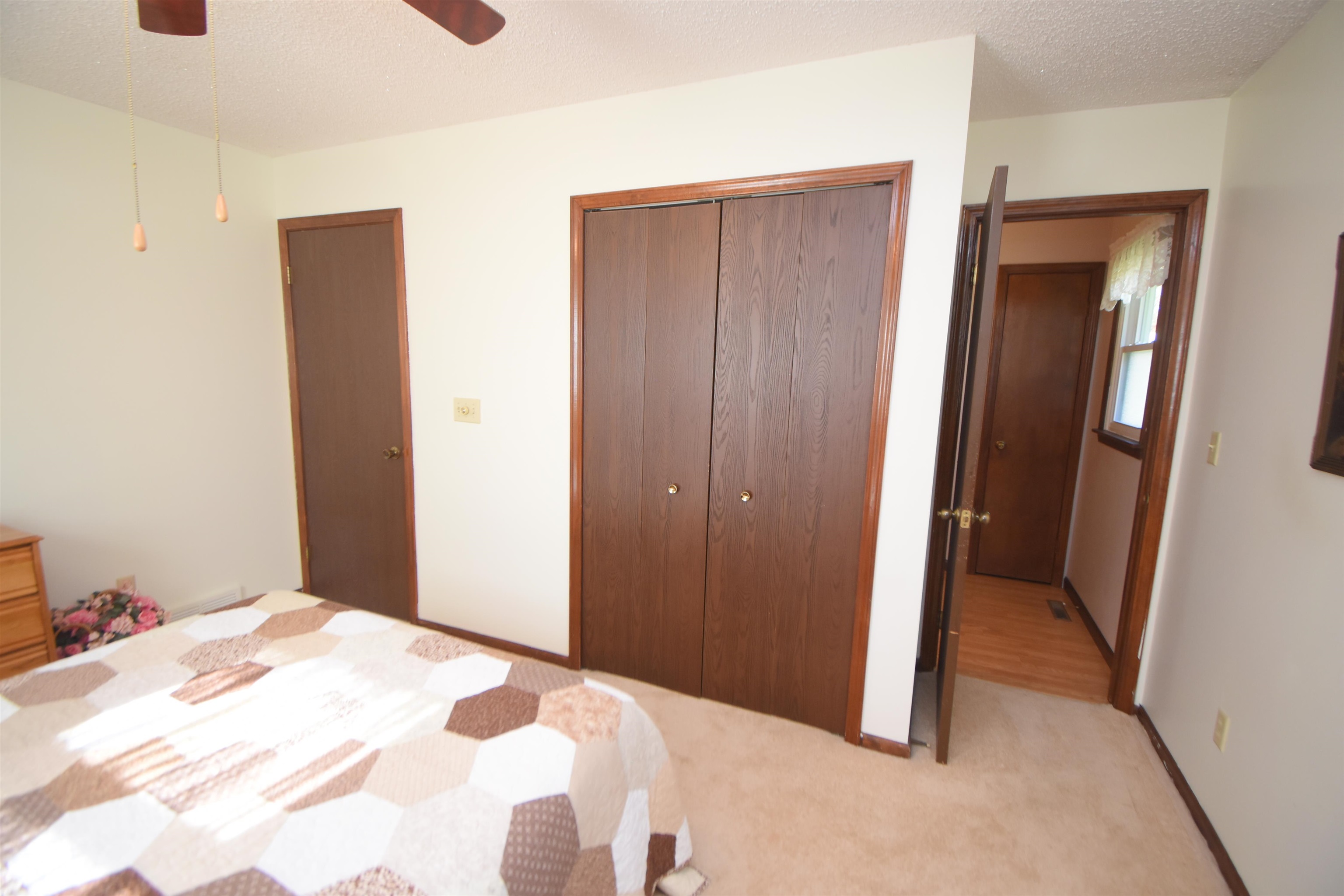 3433 Ines Durand, MI 48429 - Photo 15 of 36 50094562-14.JPG