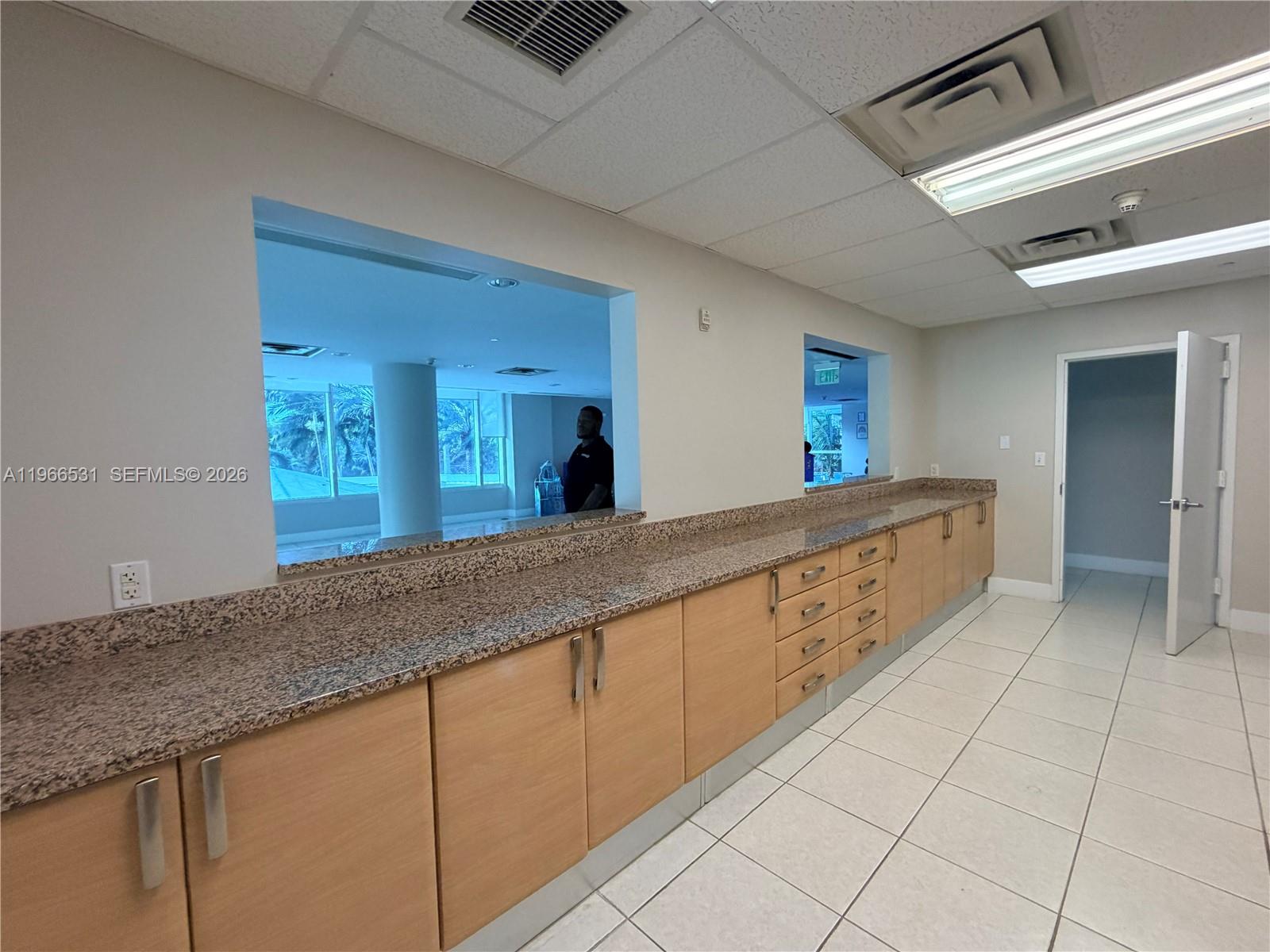2101 Brickell Avenue, Unit 2202 Miami, FL 33129 - Photo 18 of 33