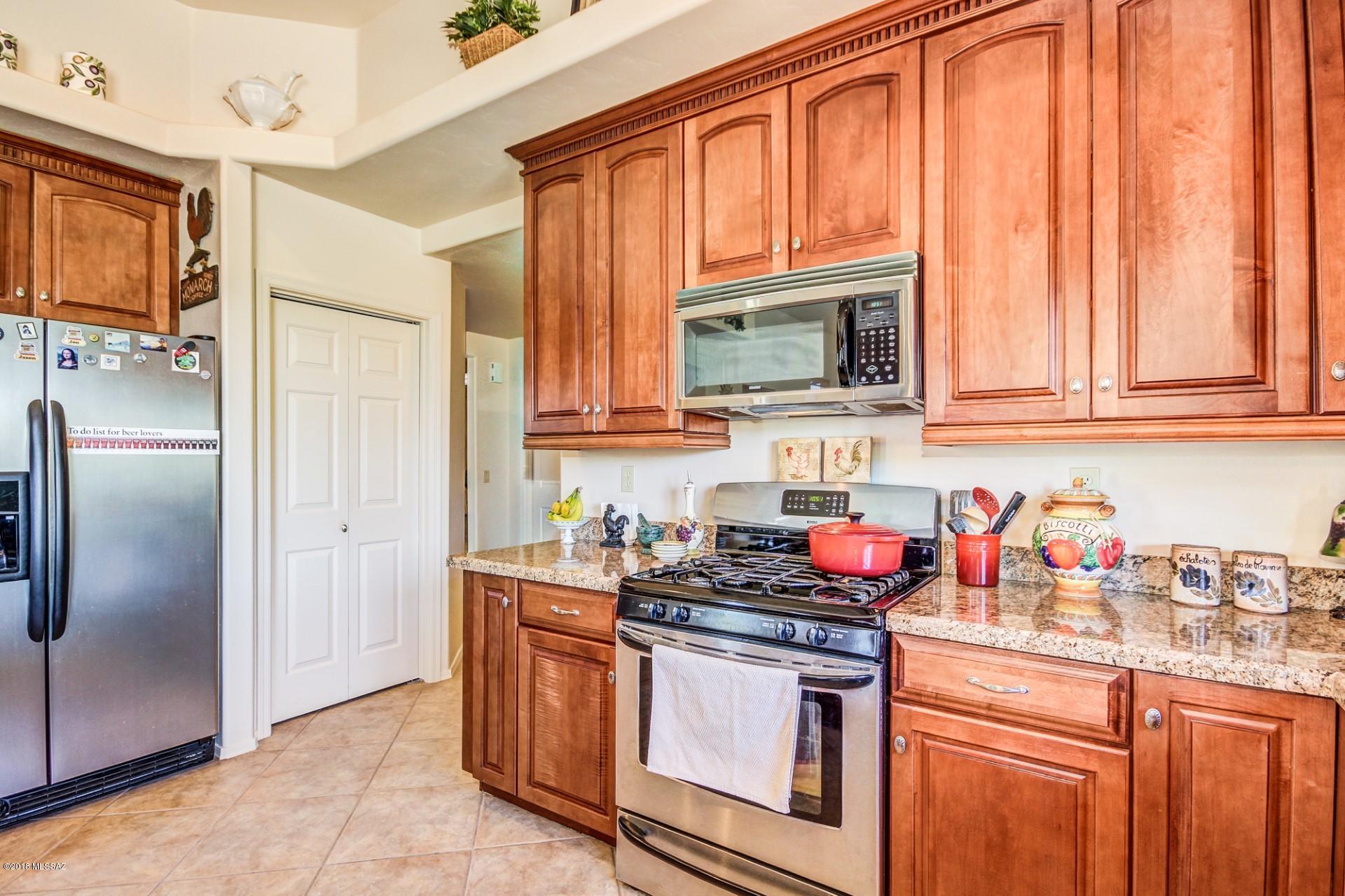 8597 South Tumbling M Ranch Place Vail, AZ 85641 - Photo 5 of 50 Gallery Image 5