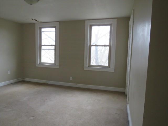 4 Terrace Avenue Carnegie, PA 15106 - Photo 16 of 28