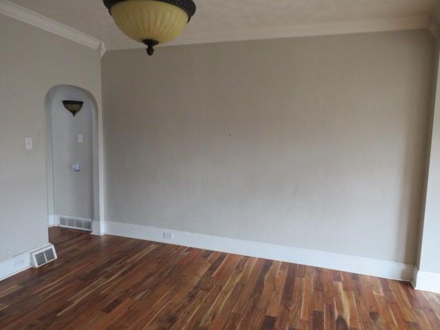 4 Terrace Avenue Carnegie, PA 15106 - Photo 5 of 28