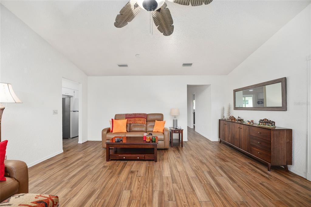 8560 Southwest 90th Street, Unit E Ocala, FL 34481 - Photo 23 of 59
