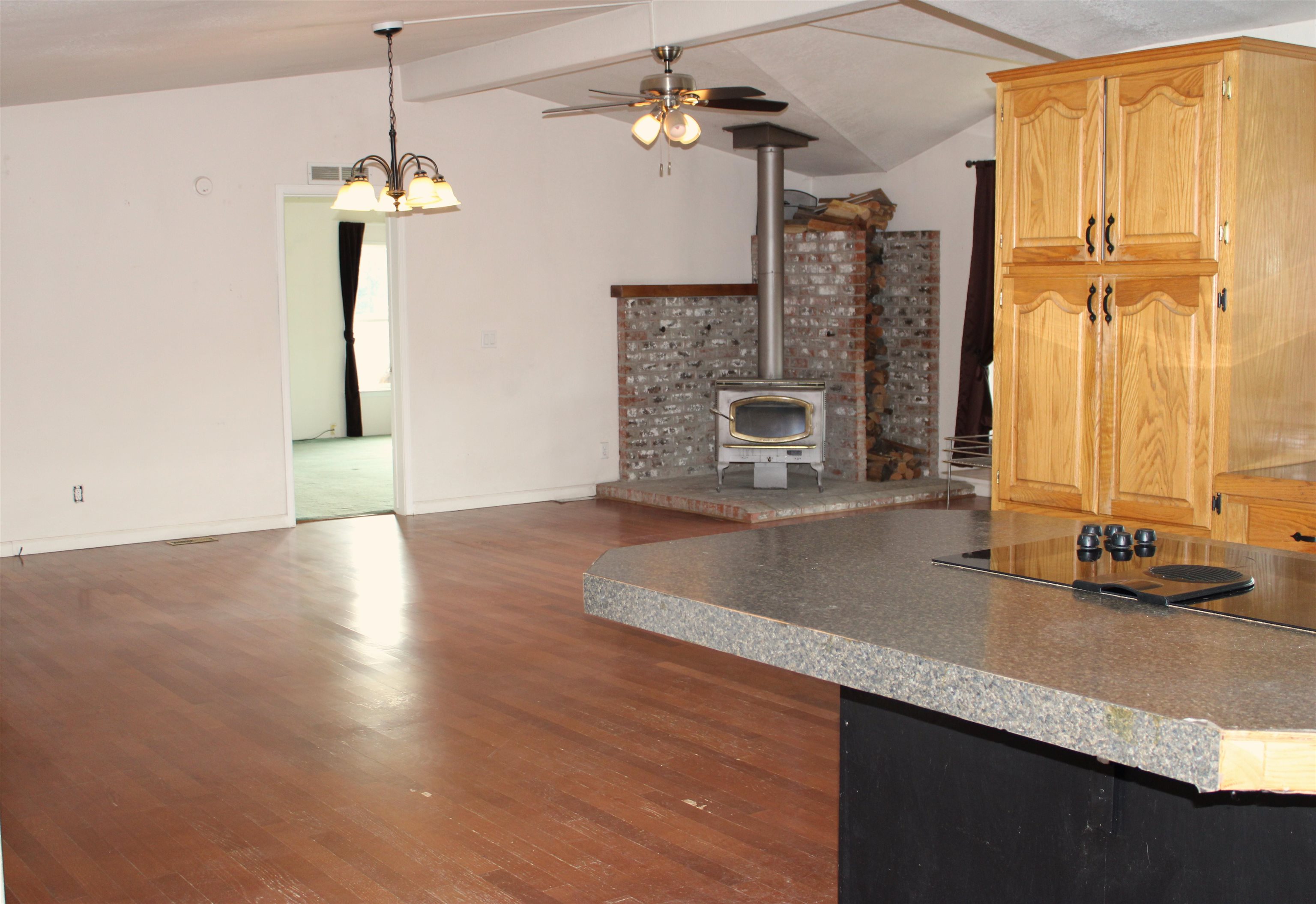 7601 West Bernhill Road Spokane, WA 99208 - Photo 12 of 38