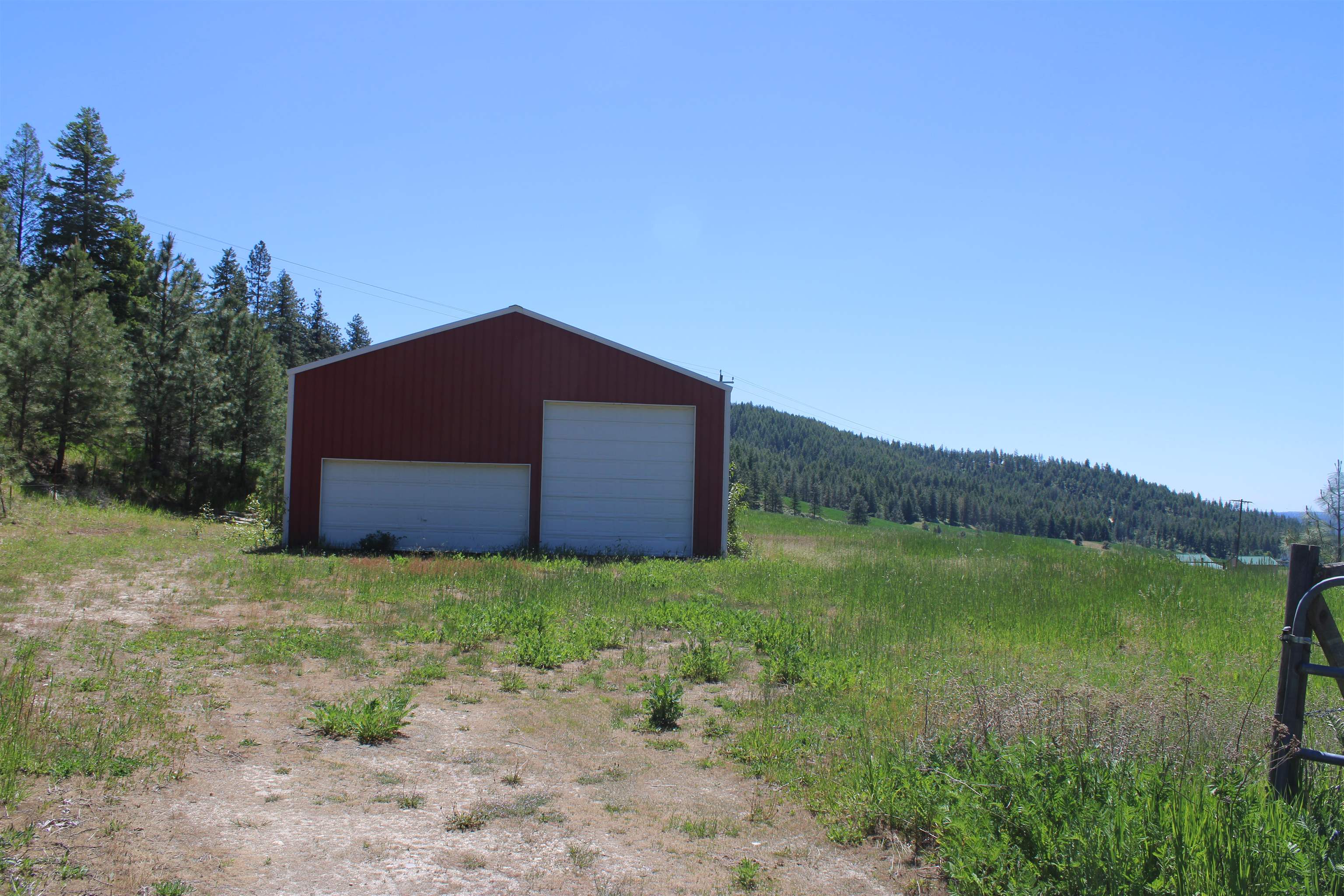 7601 West Bernhill Road Spokane, WA 99208 - Photo 23 of 38