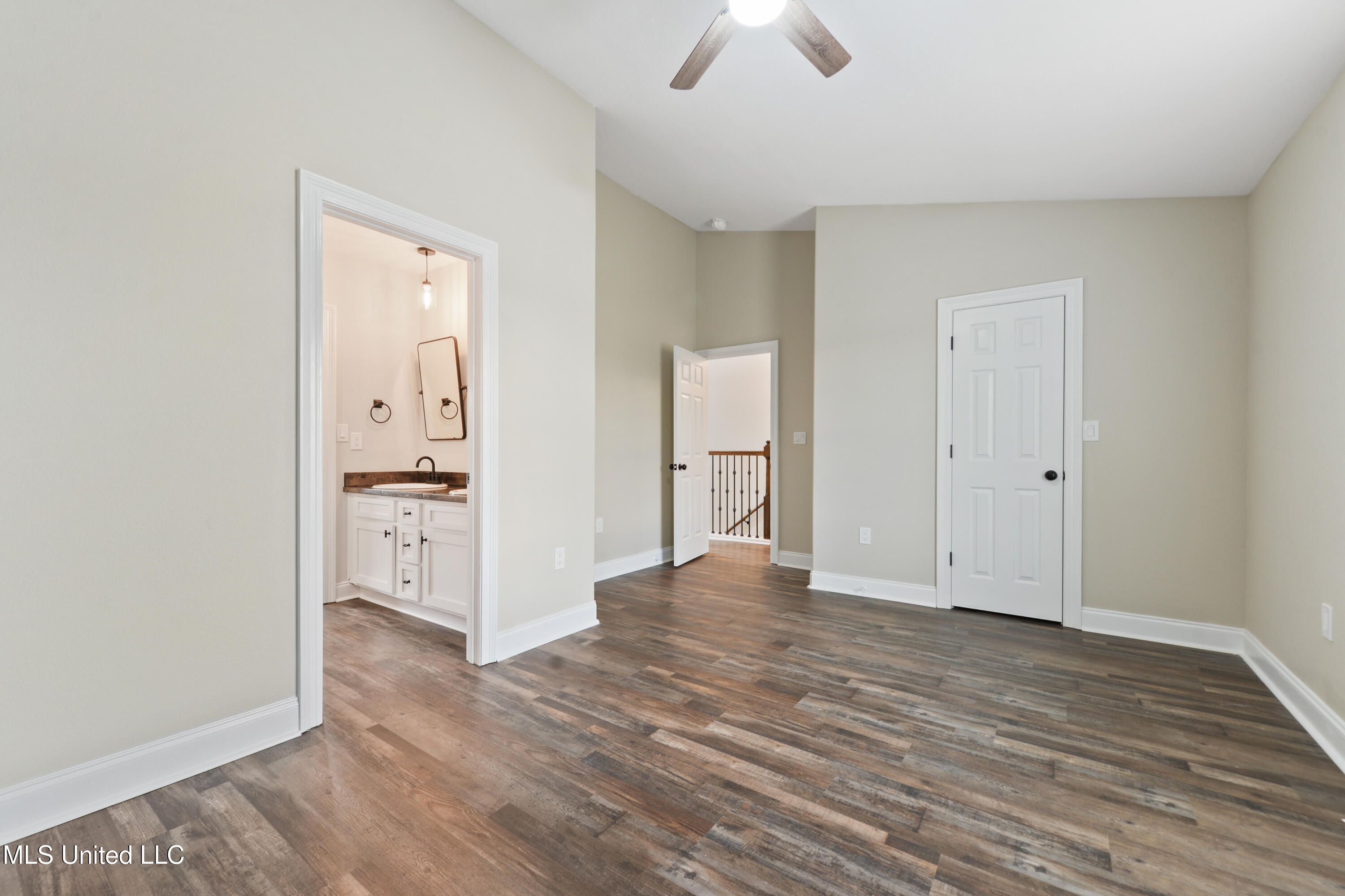 15201 South Swan Road Gulfport, MS 39503 - Photo 18 of 24 022