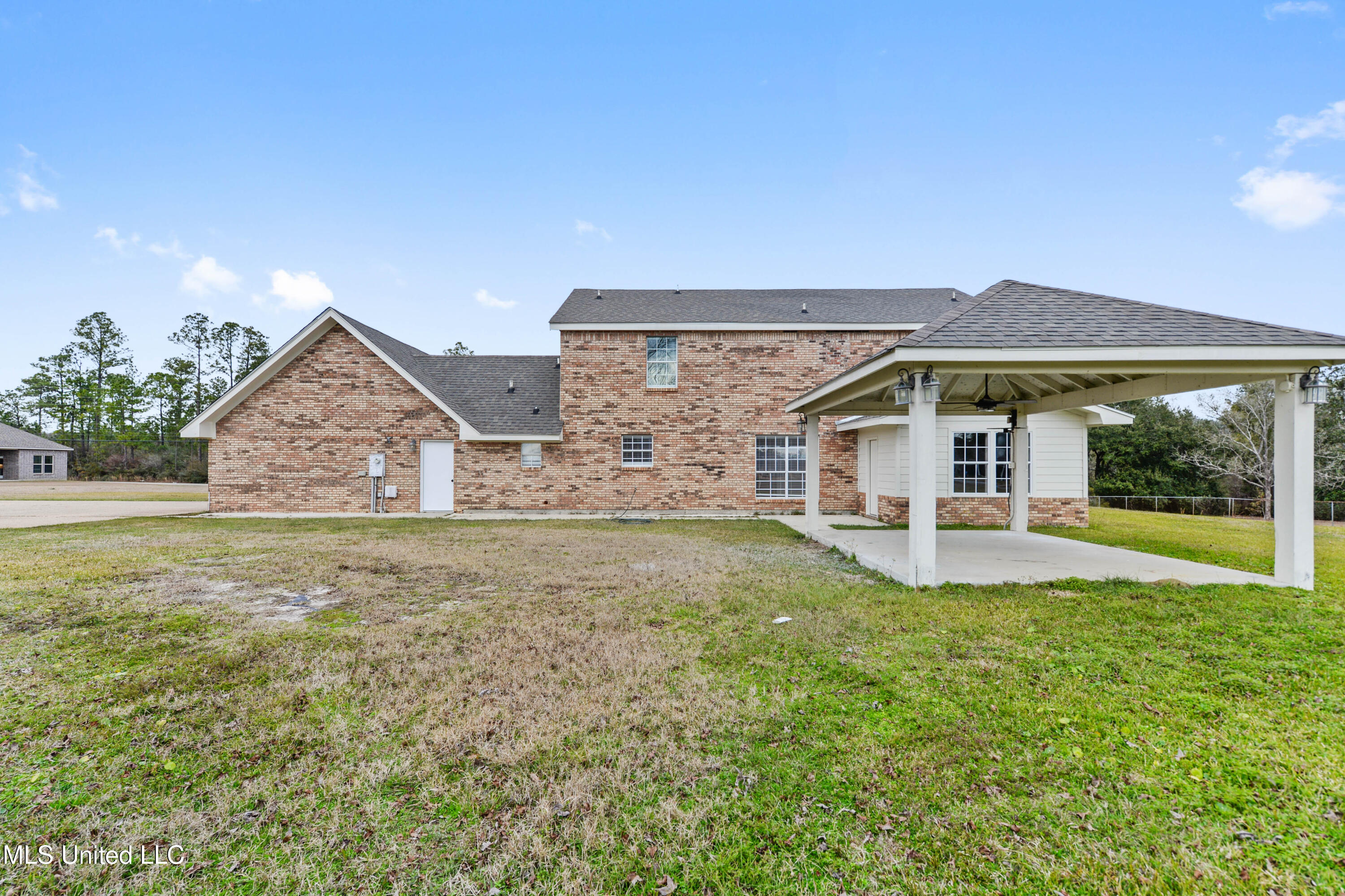 15201 South Swan Road Gulfport, MS 39503 - Photo 23 of 24 027