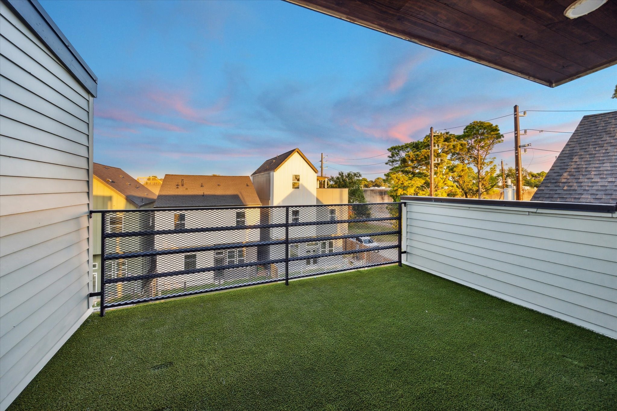 3909 Zina Way Houston, TX 77018 - Photo 3 of 21