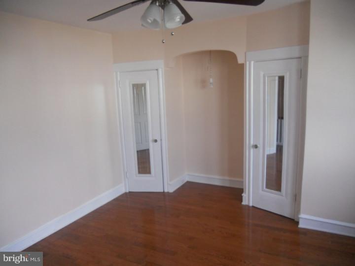 258 Avon Road Upper Darby, PA 19082 - Photo 9 of 17