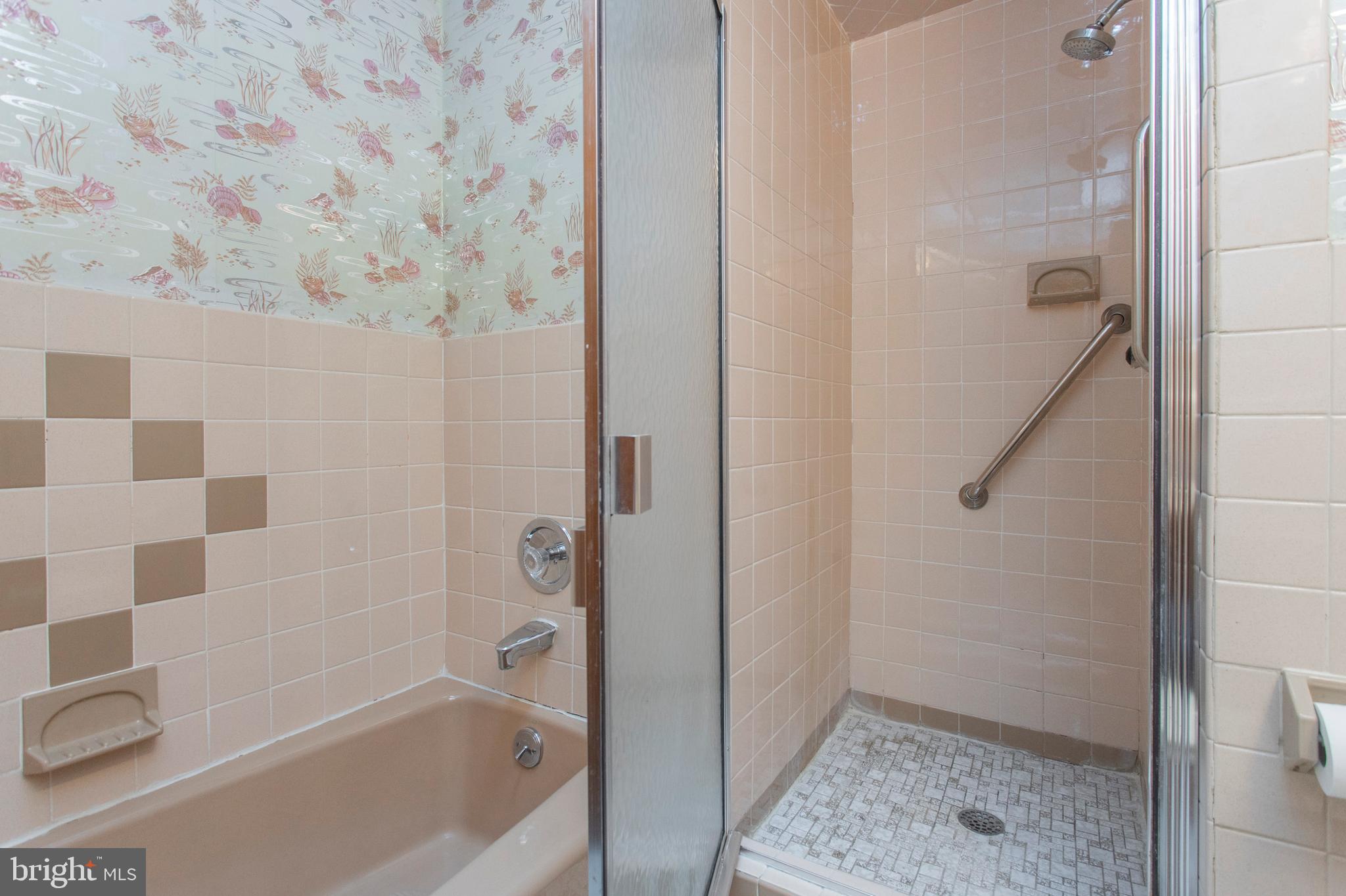 1021 Flanders Road Philadelphia, PA 19151 - Photo 20 of 21 Gallery Image 20