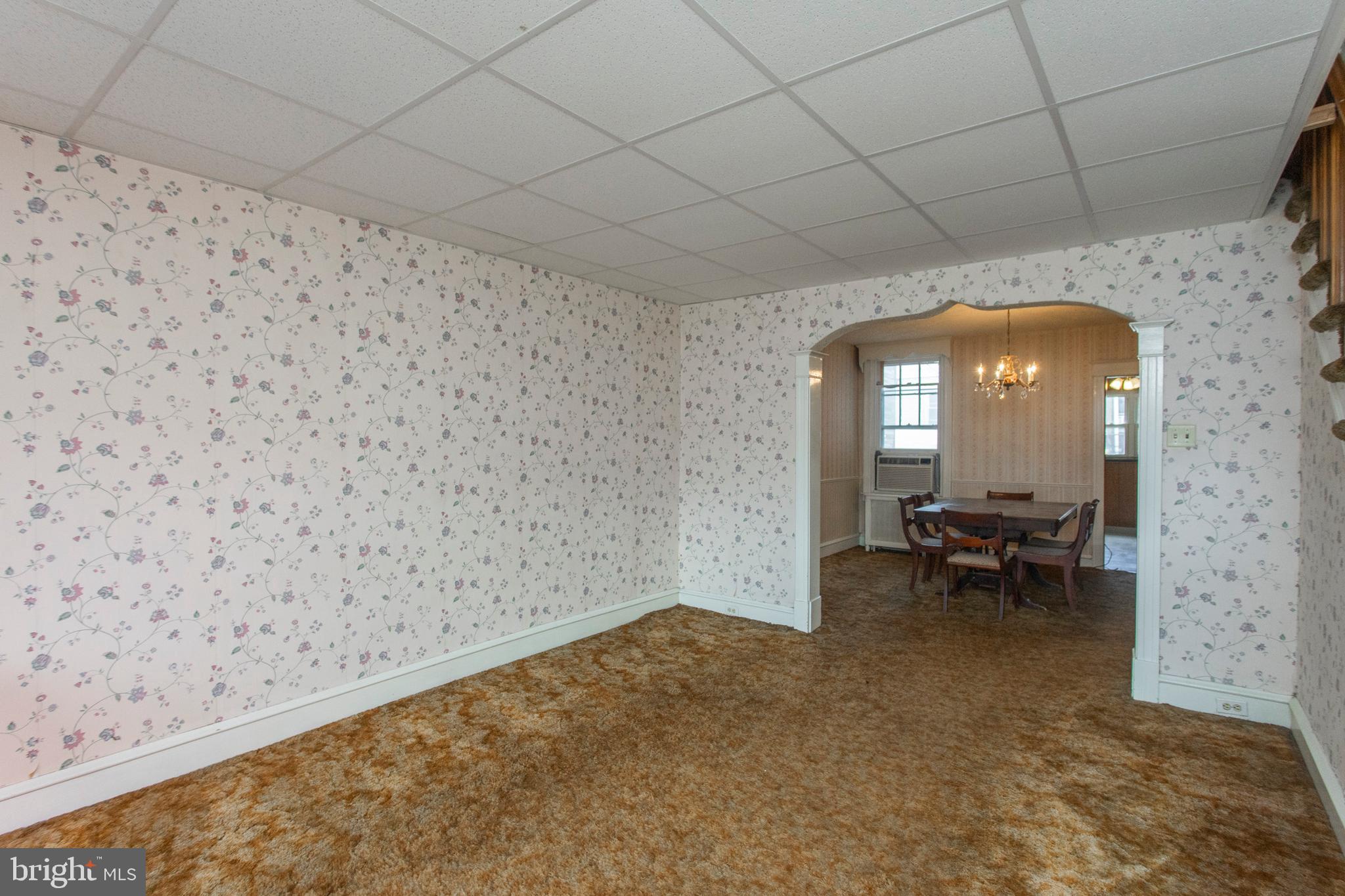 1021 Flanders Road Philadelphia, PA 19151 - Photo 4 of 21 Gallery Image 4